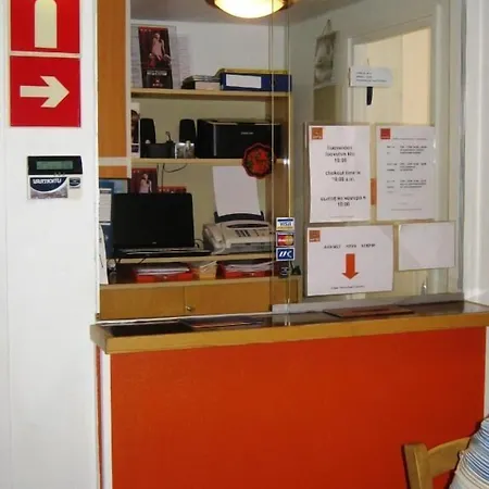 Matkakoti Patria - Single & Double Hostel *